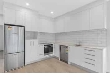 201/8B Ko Street, Northcote