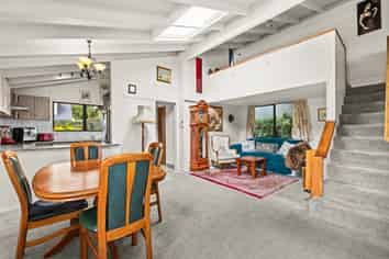 2/8 Toop Street, Havelock North