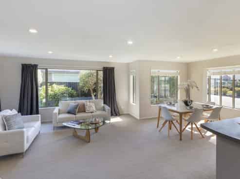 21 Six Silvers Avenue, Halswell