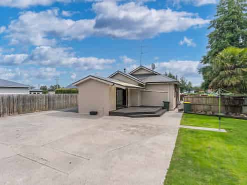 77 Ajax Street, Milton