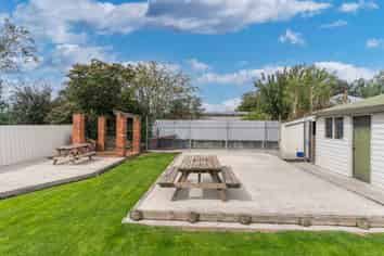 77 Ajax Street, MILTON