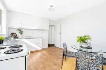 2/54 Devon Street, SYDENHAM