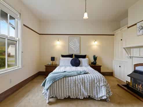 52 York Street, Moera