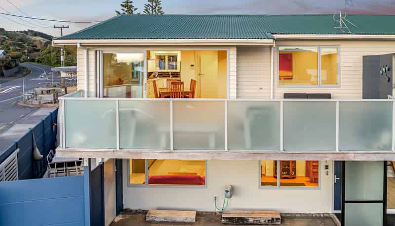 5 Beach Road, Plimmerton