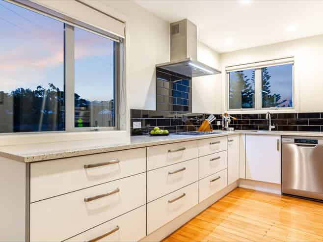 5 Beach Road, Plimmerton