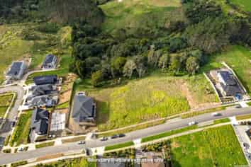 23 Michael Bosher Way, Flat Bush