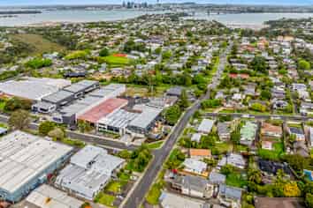 Northcote Workshop/Studio for Lease