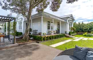 250 Main Street, Greytown