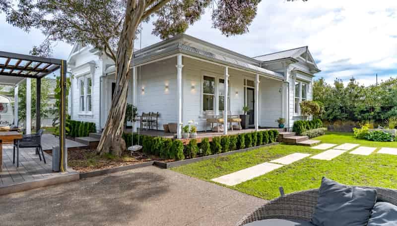 250 Main Street, Greytown