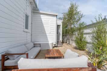 250 Main Street, Greytown