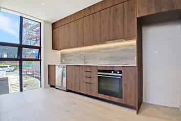 210/21 Pennant street, Long Bay