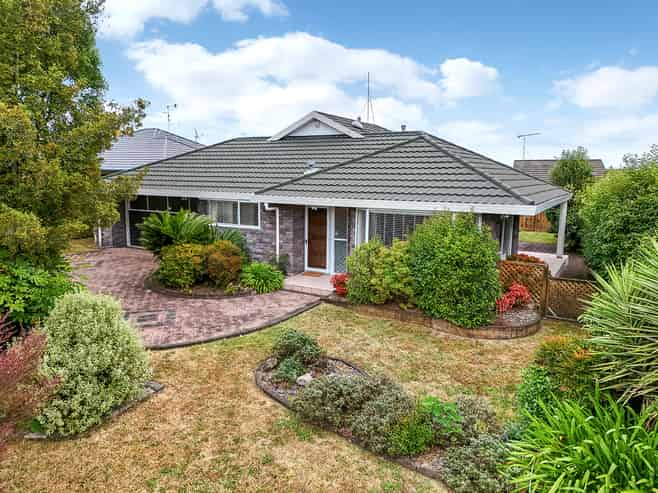 262 Grandview Road, Western Heights