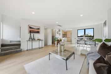 9A Doughty Place, Otara