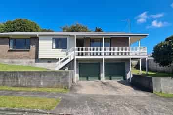 4 Mayfair Place, Westown