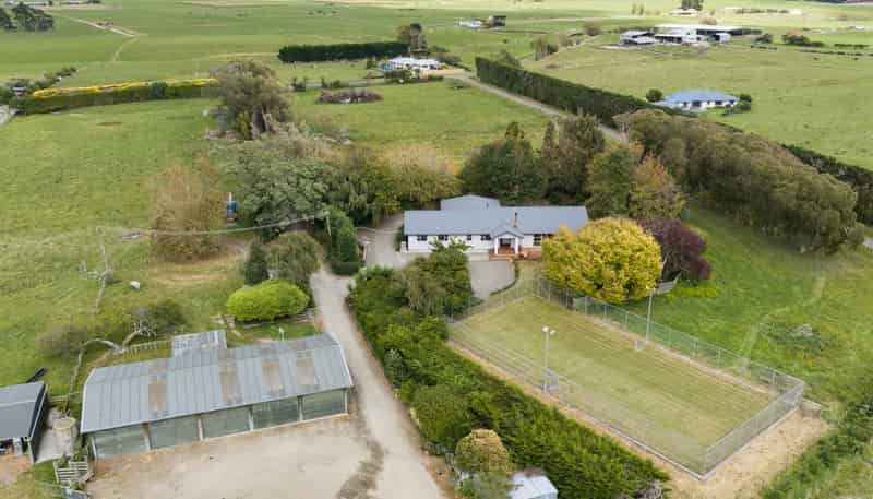 130B Soldiers Road, Sanson