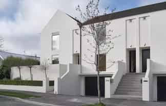 8 Cheltenham Street, Merivale