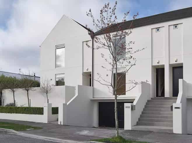 8 Cheltenham Street, Merivale