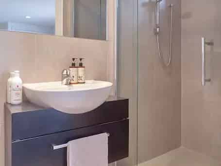 8 Cheltenham Street, Merivale