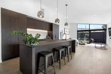 67 Magnum Drive, Cromwell