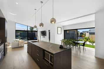 67 Magnum Drive, Cromwell