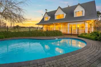 186 Charles Road, Karaka