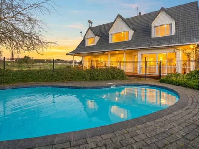 186 Charles Road, Karaka