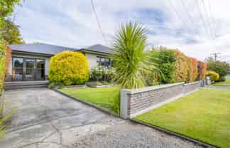 15 Home Street, Winton