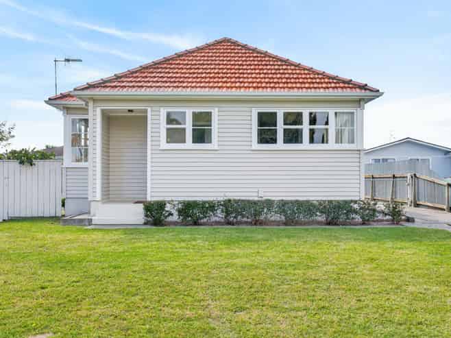 4 Russell Road, Marewa