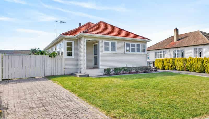 4 Russell Road, Marewa