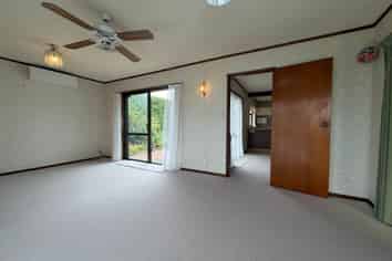 121 Lake Road, Belmont