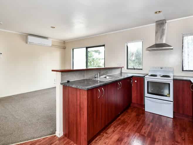 60A McKean Avenue, Manurewa