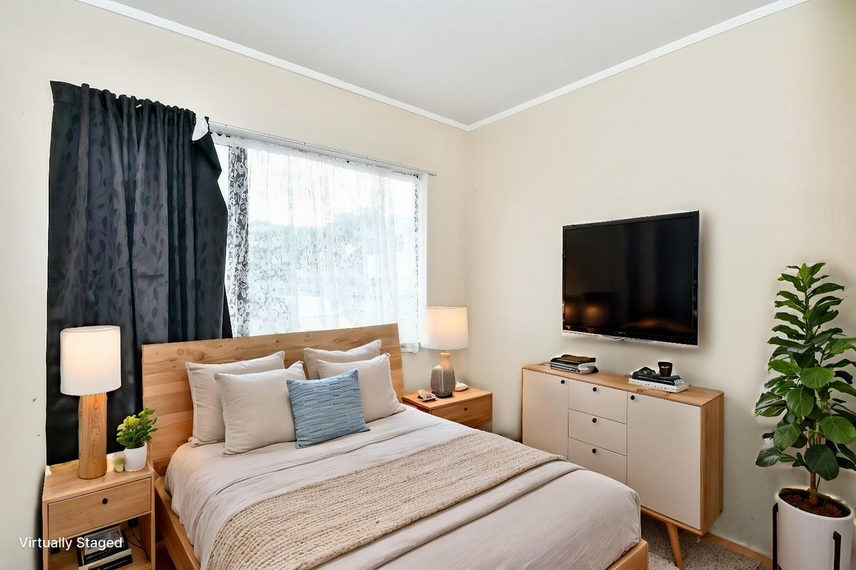 Tidy Three-Bedroom Home - Więcej