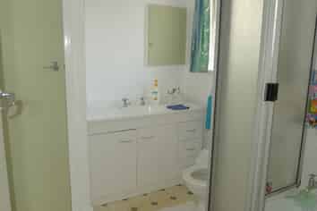 46c Wharemauku Rd, Raumati Beach