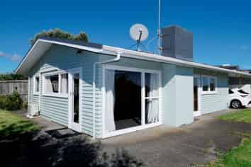 46c Wharemauku Rd, Raumati Beach