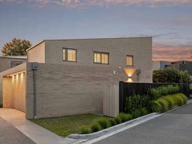 1/88B Hinau Street, Fendalton