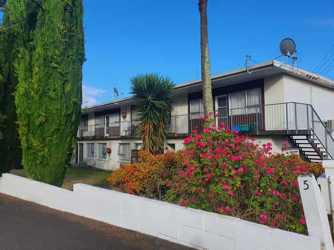 7/5 Albert Street, Hamilton East