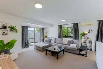 49a Leinster Avenue, Raumati South