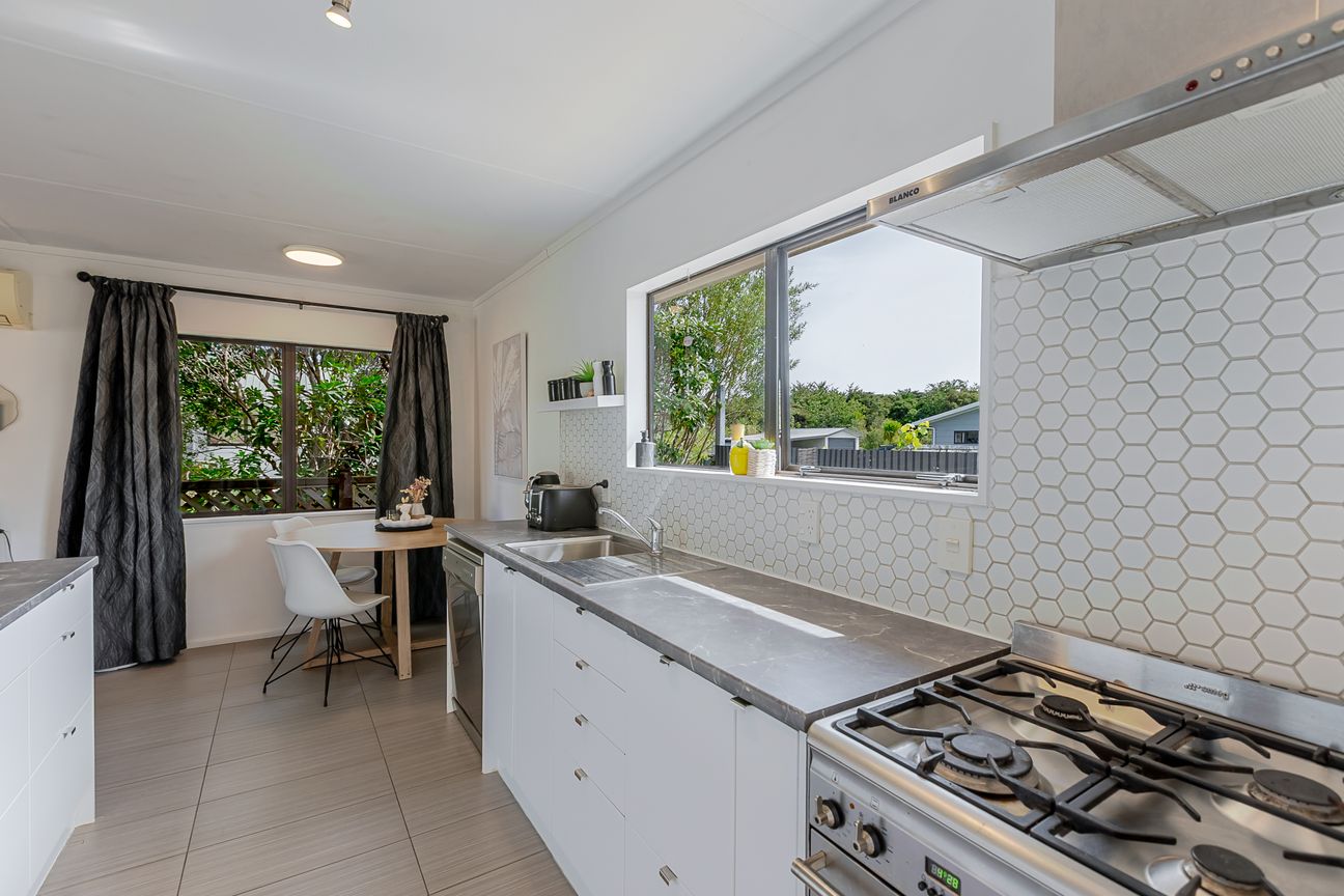 Private Living, Raumati South - Aanzicht 3