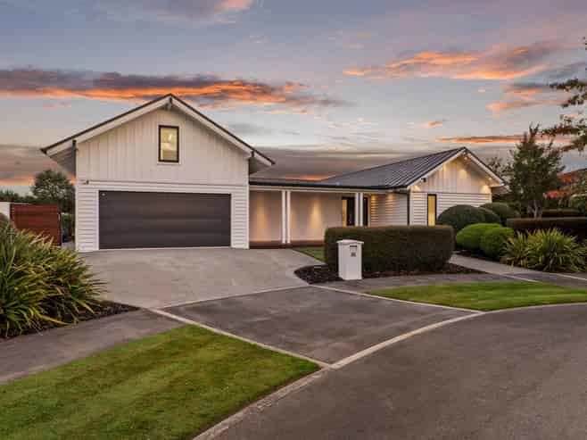 23 East Stream Lane, Clearwater, Northwood