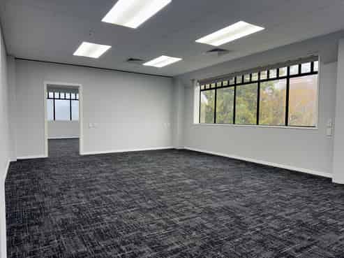 SEEKING OFFICE TENANT