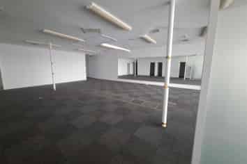 LINCOLN ROAD PRIME POSITION