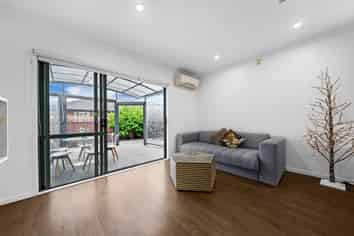 7 Paloma Court, Hillpark