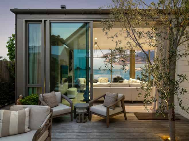 153 Main Road, Moncks Bay