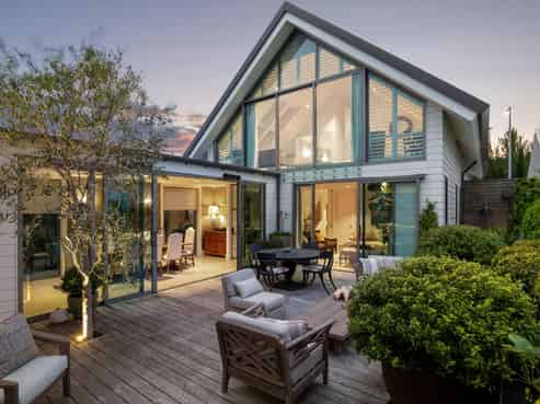 153 Main Road, Moncks Bay