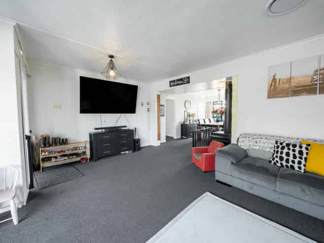 61 Half Mile Road, Tuatapere