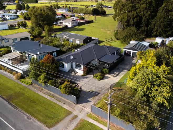 61 Half Mile Road, Tuatapere