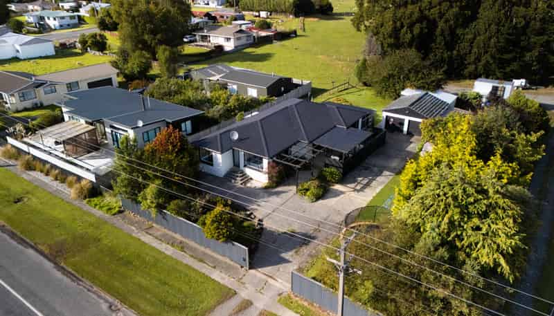 61 Half Mile Road, Tuatapere