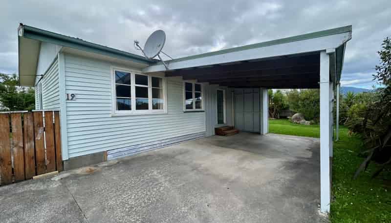 19 Haselden Street, Westport