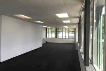 SUPERB LIGHT & CENTRAL AFFORDABLE OFFICE SPACE 