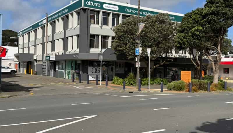 210 Main Road, Tawa